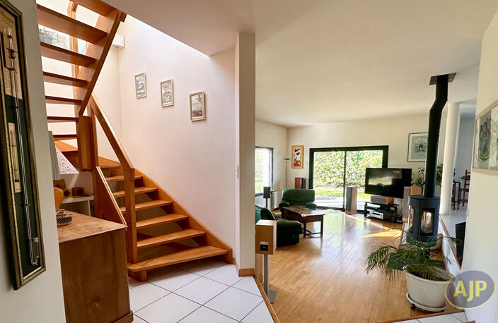 Maison Sautron 8 pièce(s) 182 m2 — photo 4