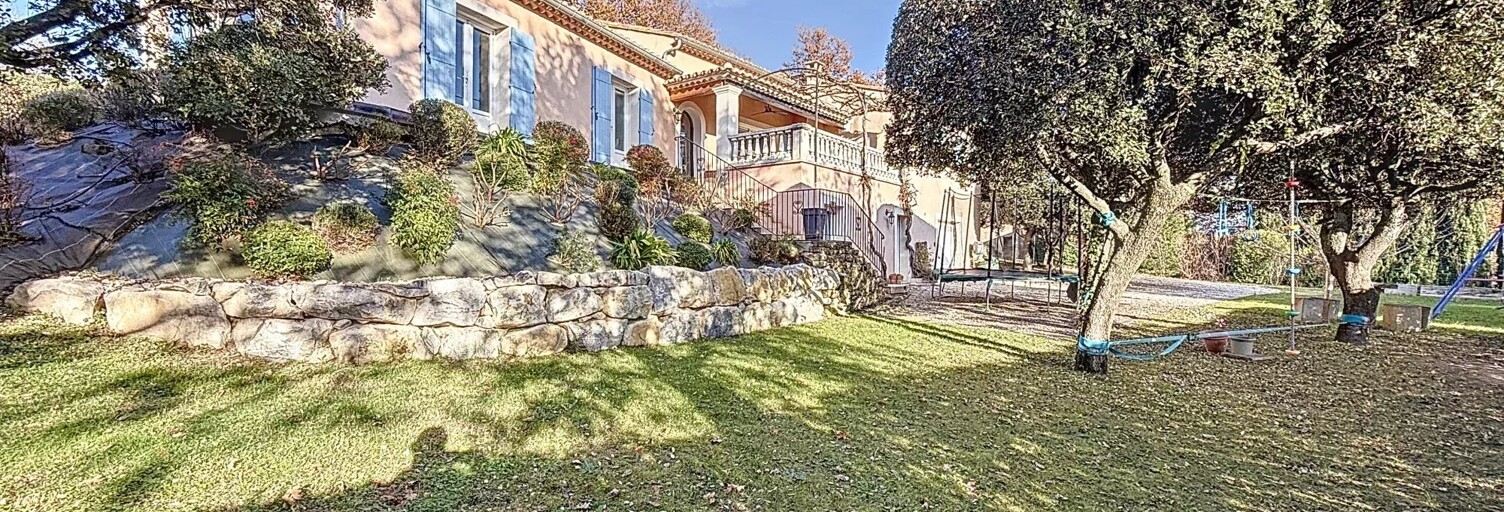 Maison 9 Pièces 288 m² à vendre à Mazan (84380)