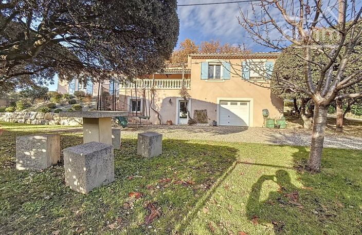 Villa avec vue dominante et piscine — photo 2