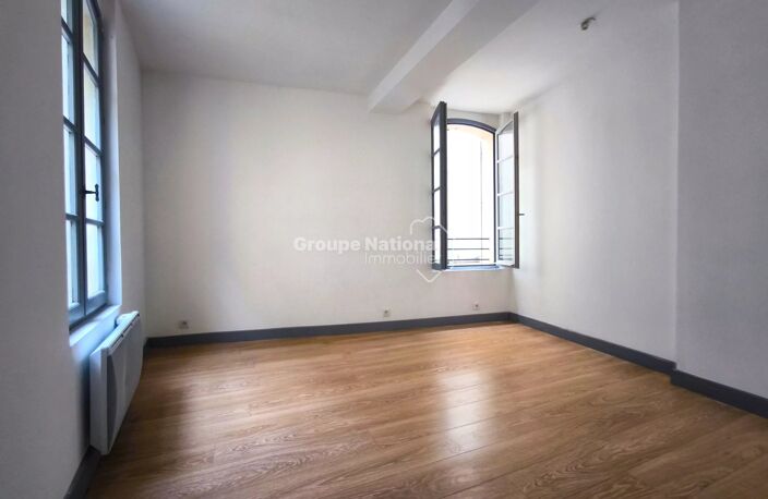 CARPENTRAS - APPARTEMENT T3 CENTRE VILLE — photo 3