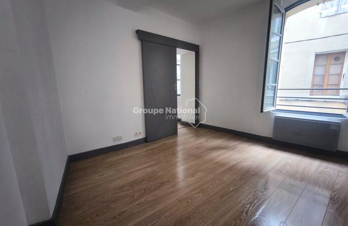 CARPENTRAS - APPARTEMENT T3 CENTRE VILLE — photo 4