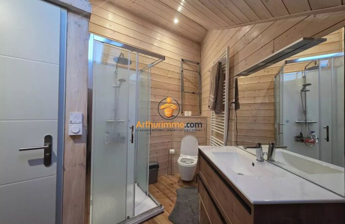 Ensemble immobilier : Hangar libre d'ocupant + Appartement T2 loué — photo 5
