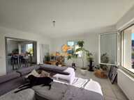 À vendre – Appartement T4 - loué — photo 2