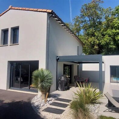 Maison 4 pièces 491000 €
