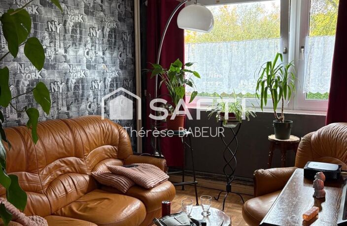 INVESTISSEMENT LOCATIF - Appartement T3 + cave + garage — photo 2