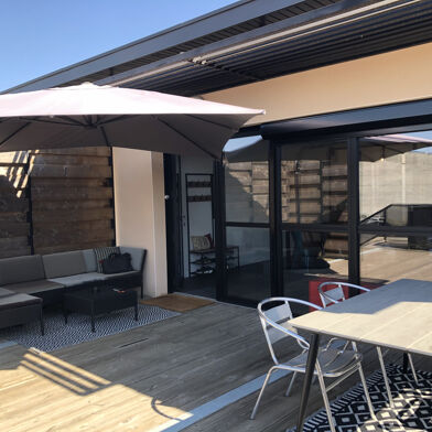 Appartement 4 pièces 860 €