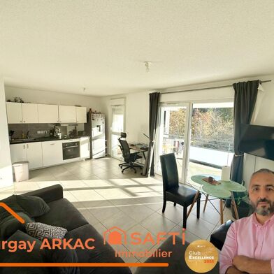 Appartement 3 pièces 176000 €