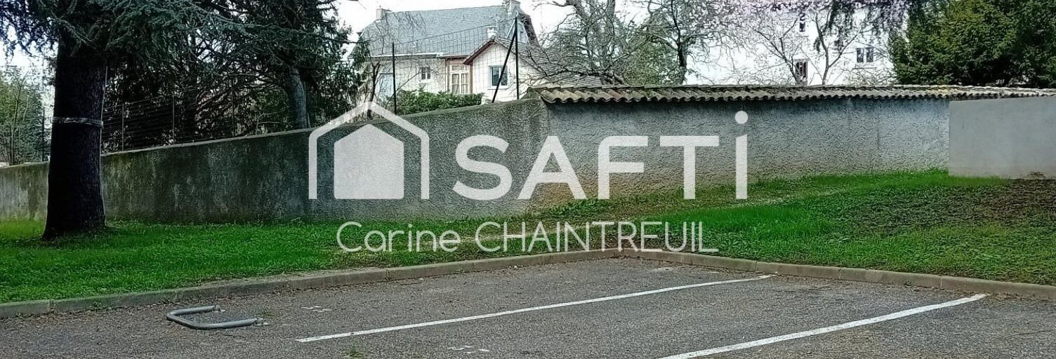 Garage   m² à vendre à Bron (69500)