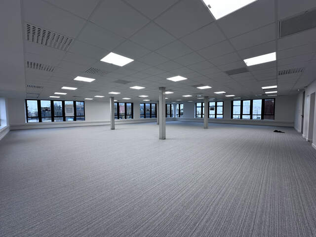 A LOUER Bureaux 273m2 - Angers sud, Orgemont — photo du bien