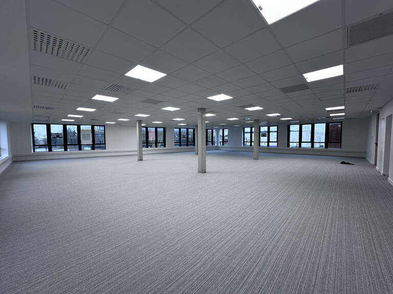 A LOUER Bureaux 273m2 - Angers sud, Orgemont — photo 1