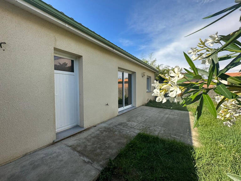 Maison de 65m2 avec extérieur sur la commune de Cadillac — photo 1