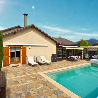 Maison 5 pièces 698000 €