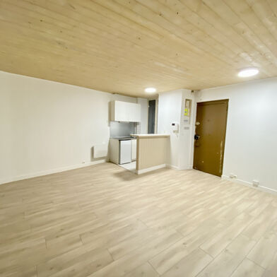 Appartement 1 pièces 590 €