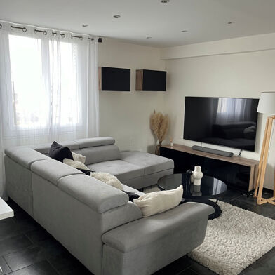 Appartement 3 pièces 650 €