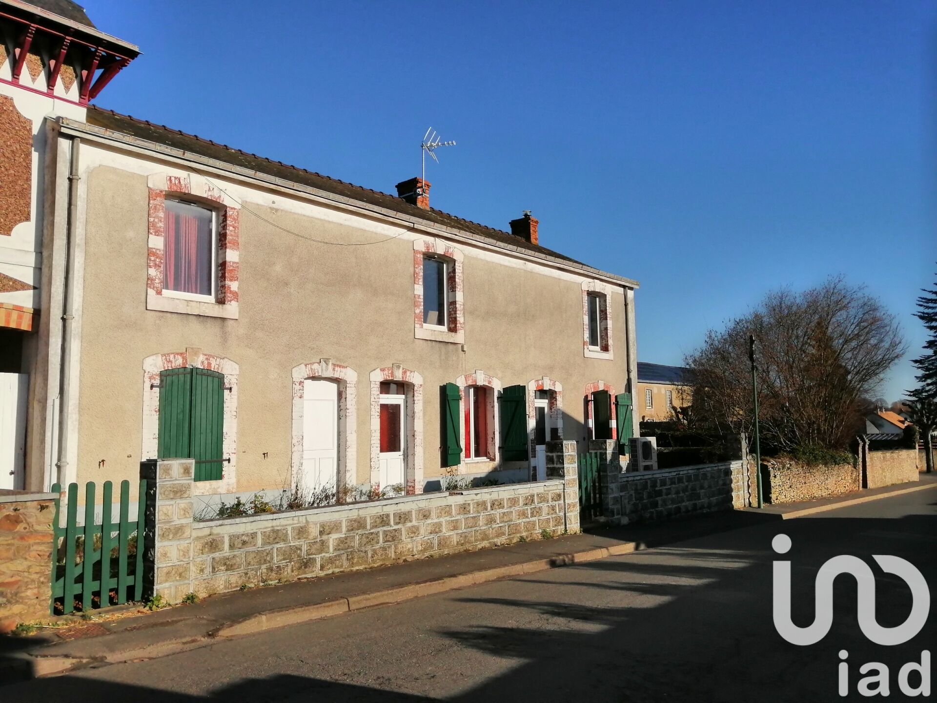 Rouesse-Vasse - 110m² - 4p. - 3ch.