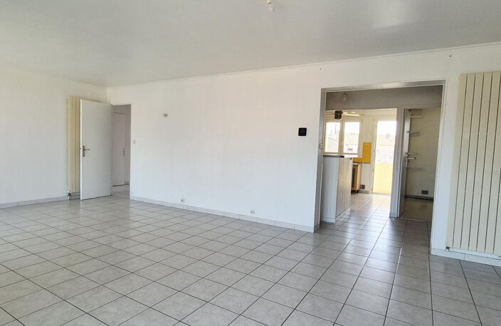 LUNEL RESIDENCE LE SARRAIL APPART TRAVERSANT T3 DE 91.60M2 A — photo 5