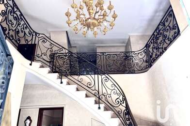 Maison 9 pièces 949000 €