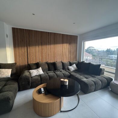 Appartement 4 pièces 1750 €