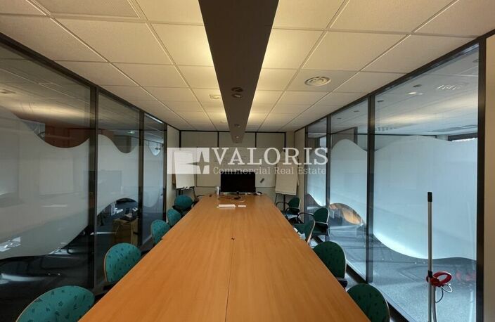 BUREAUX à LOUER — photo 4