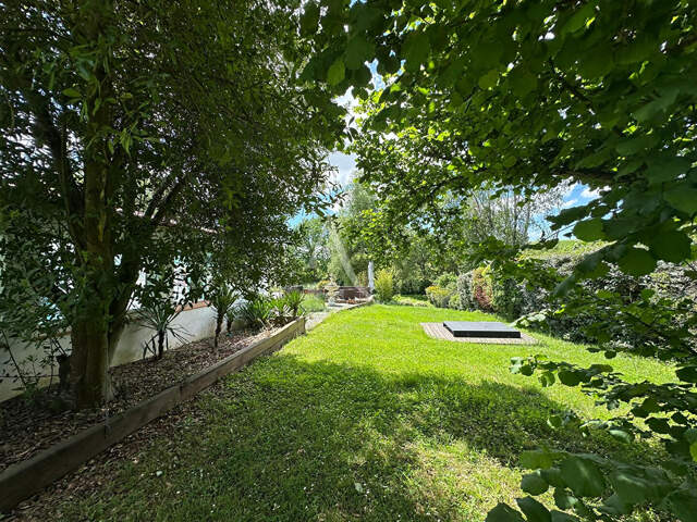 Cadre de vie exceptionnel Maison  avec de nombreuses possibilisées d'extensions — photo du bien