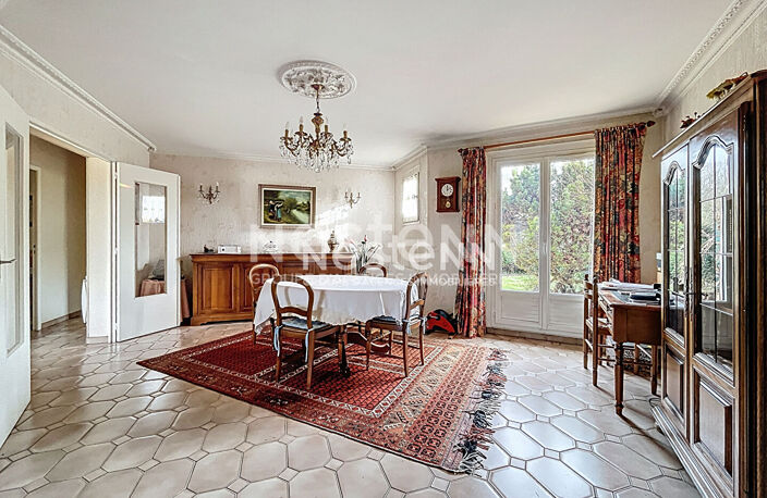 Maison 148m2 à vendre sur la commune de L'Isle Adam - 7 pièces, 5 chambres — photo 5