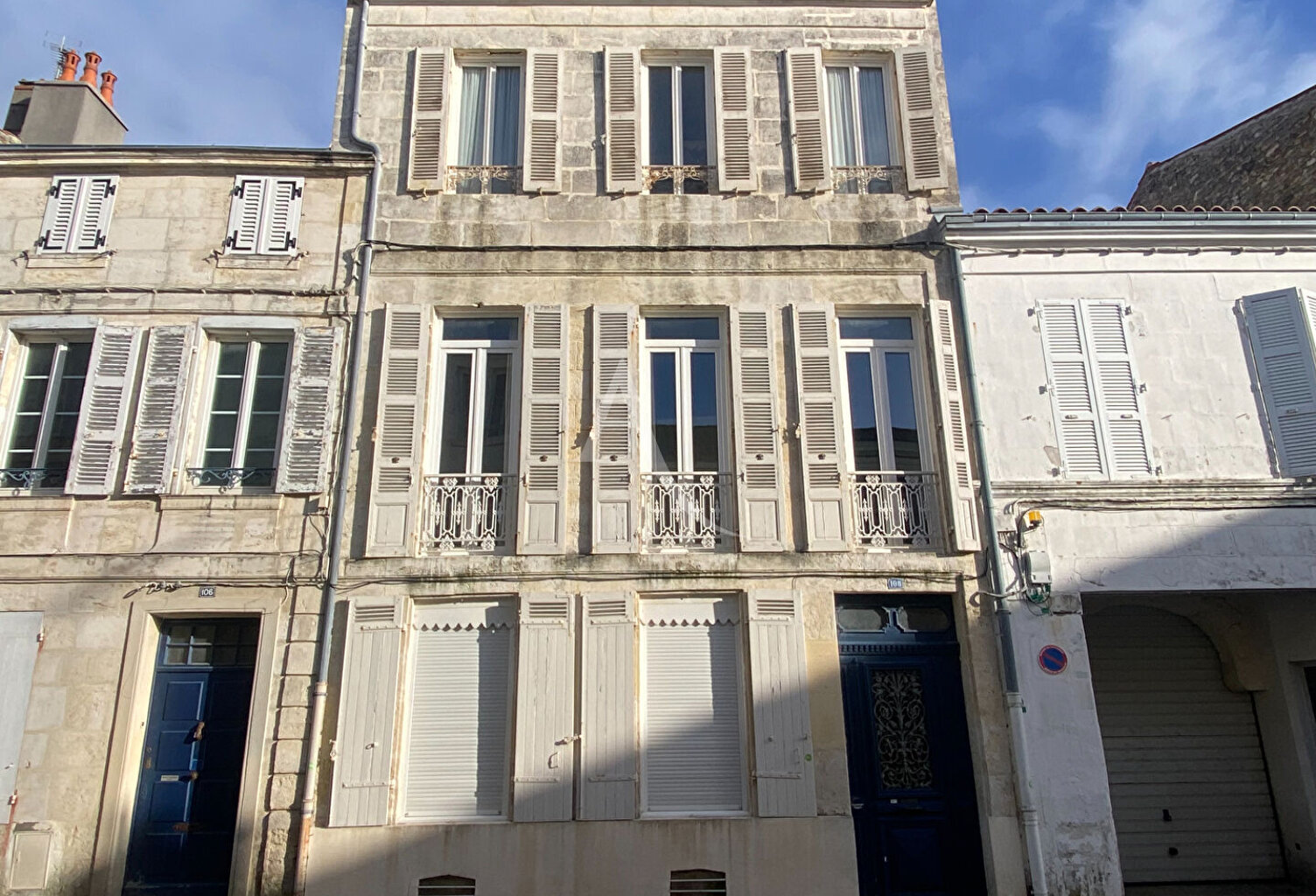 Maison Rochefort 8 pièce(s) 197 m2 — photo 1