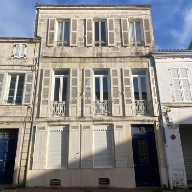 Maison 8 pièces 386650 €