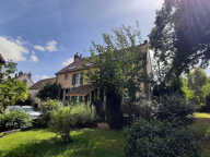 Maison  à CHASSY 7 pièce(s) 155 m2 + logement indépendant T2 60M² — photo 2