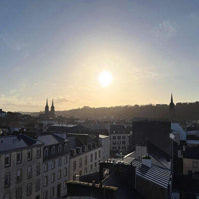 Appartement 7 pièces 399500 €