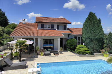 Maison 4 pièces 637000 €