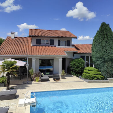 Maison 4 pièces 637000 €