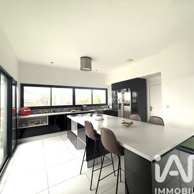 Maison 5 pièces 480000 €