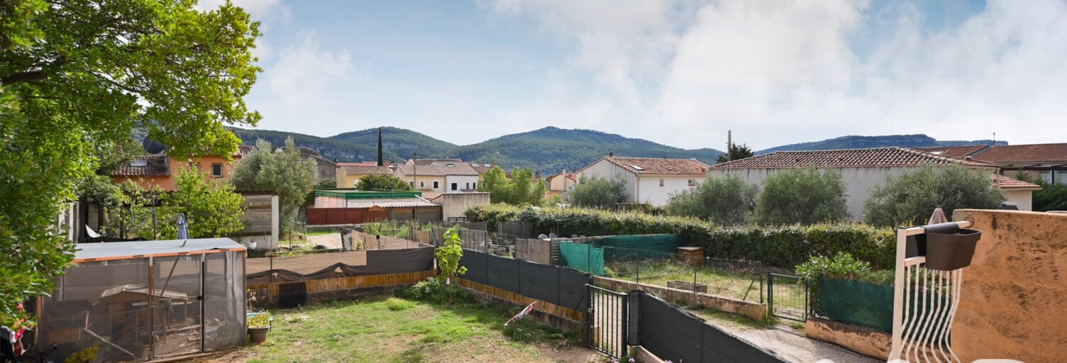 Appartement 4 Pièces 105 m² à vendre à Cuges-les-Pins (13780)