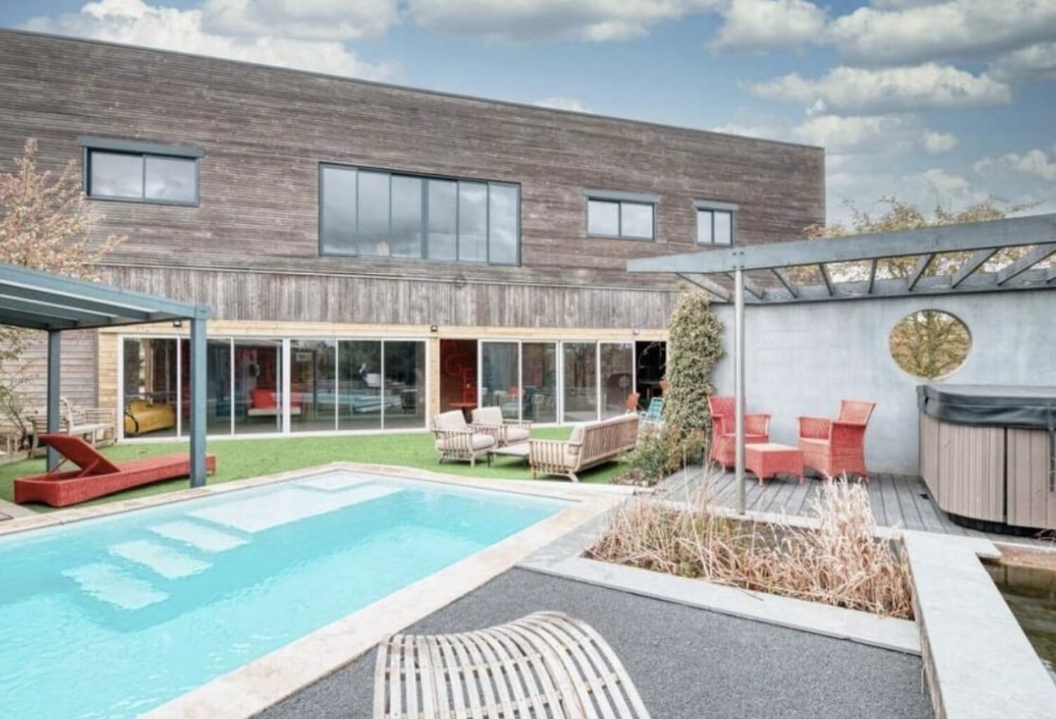 Maison — photo 1