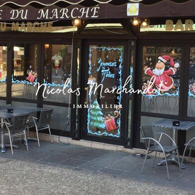 Commerce  195000 €