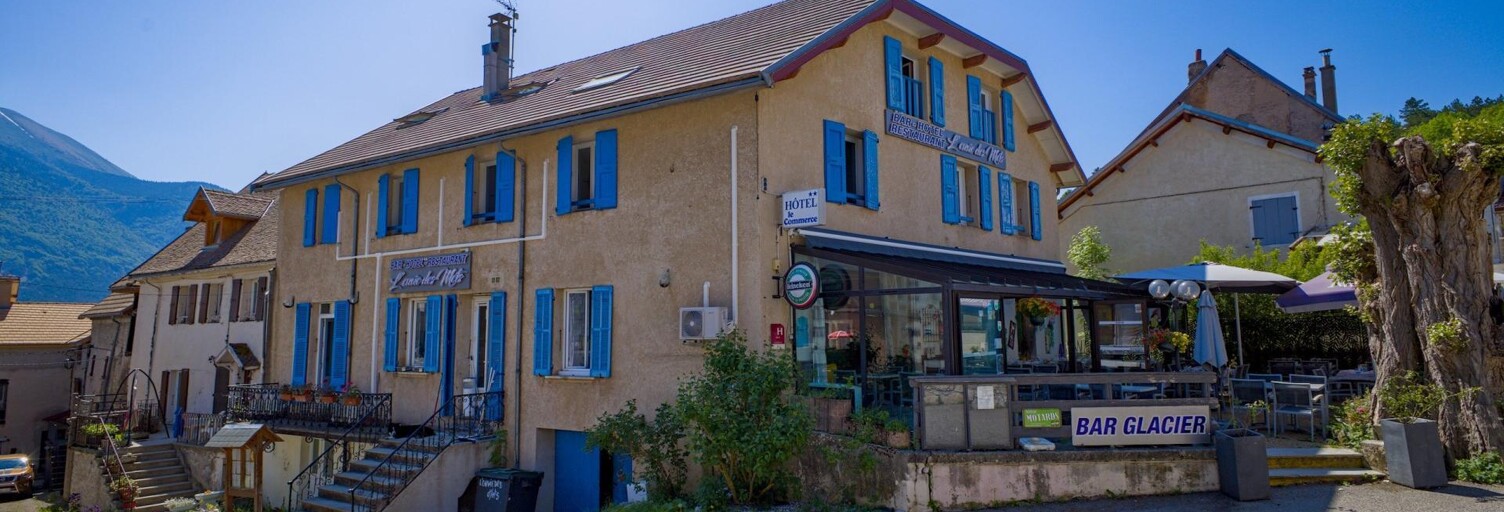 Commerce  544 m² à vendre à Lus-la-Croix-Haute (26620)