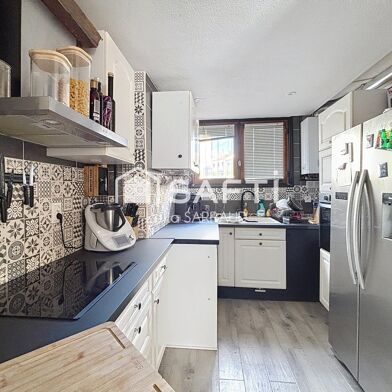 Appartement 3 pièces 128000 €