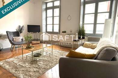 Appartement 6 pièces 240000 €