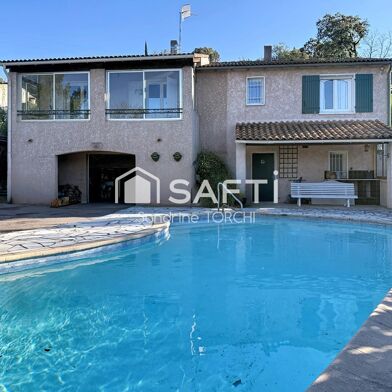 Maison 5 pièces 449000 €