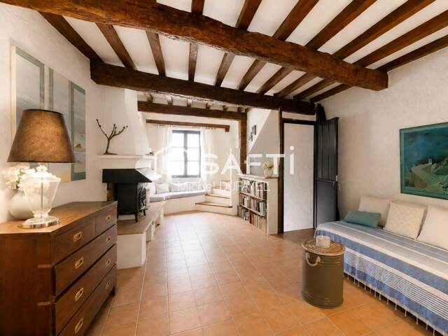 Maison de village avec terrasse plein sud — photo du bien