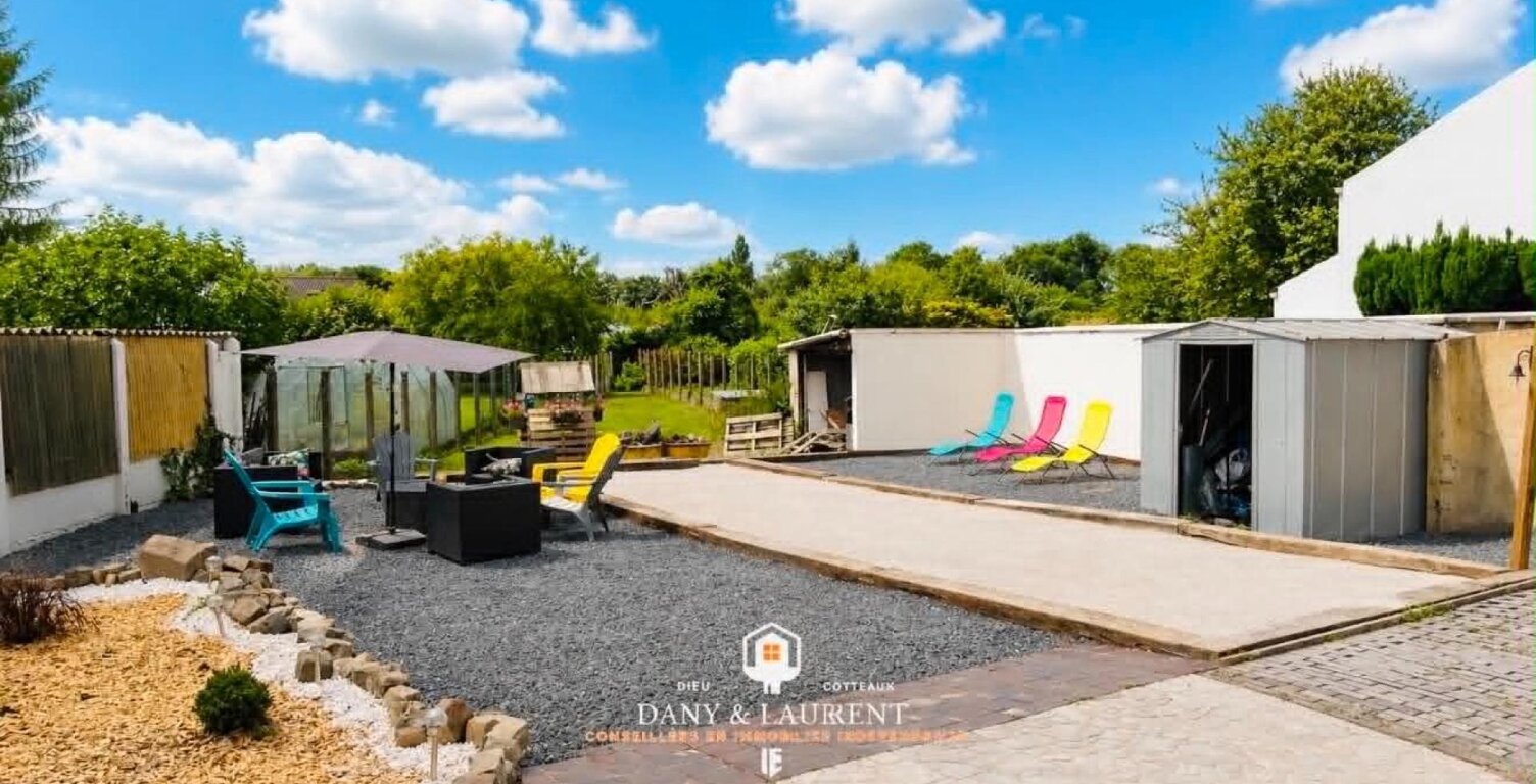 jolie maison familiale entièrement rénové avec un très beau jardin — photo 1