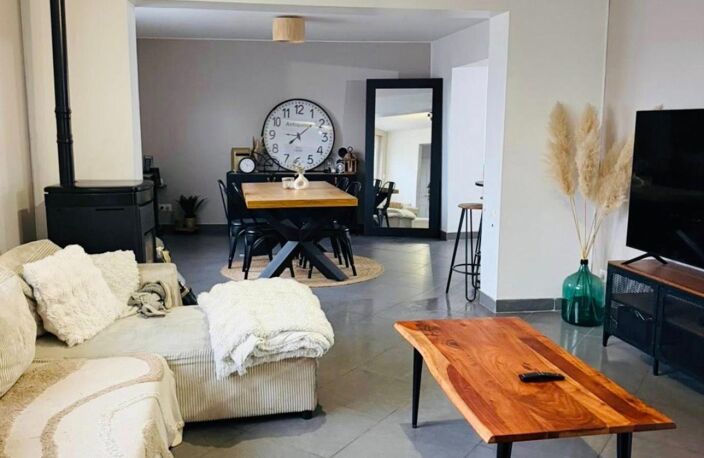 jolie maison familiale entièrement rénové avec un très beau jardin — photo 4