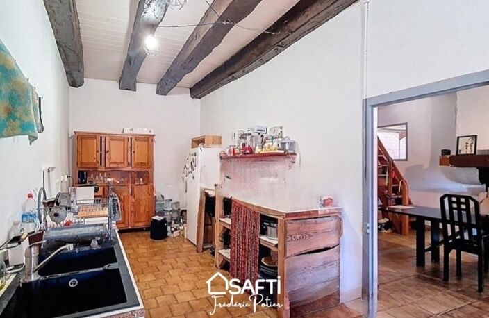 Corps de ferme de 7 pièces, 3 chambres et deux dépendances attenantes — photo 4