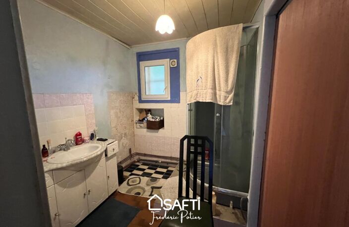 Corps de ferme de 7 pièces, 3 chambres et deux dépendances attenantes — photo 5