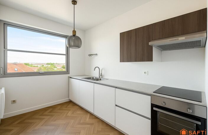 Appartement 54m2 Dernier étage vue et ascenseur ! — photo 4