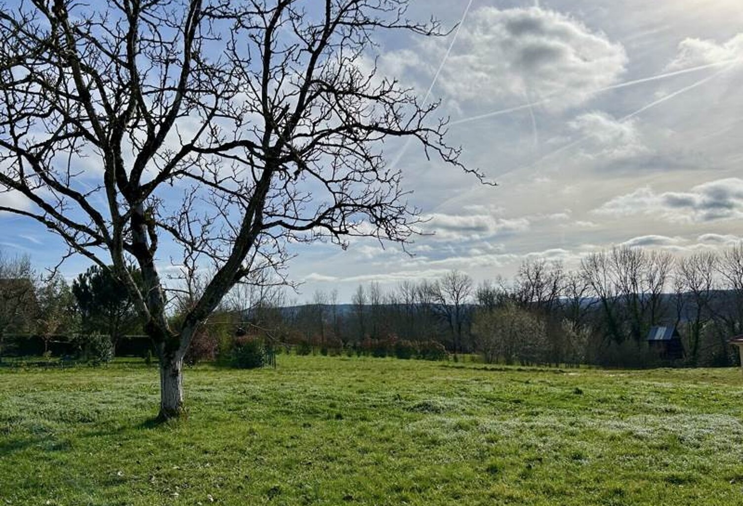 Terrain à bâtir de 0 pièces principales — photo 1