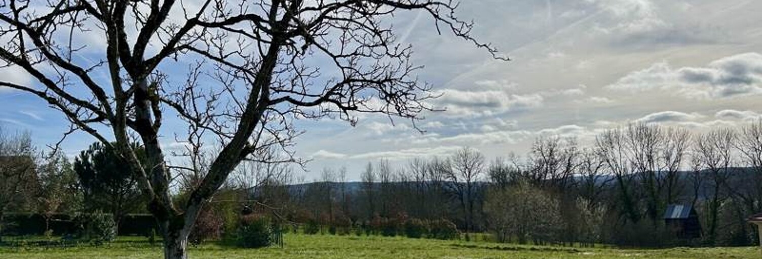 Terrain  1013 m² à vendre à Cavagnac (46110)