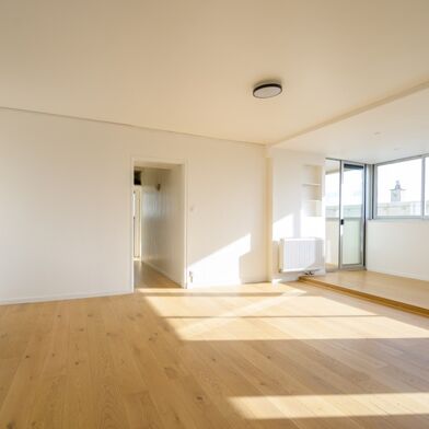 Appartement 5 pièces 276120 €