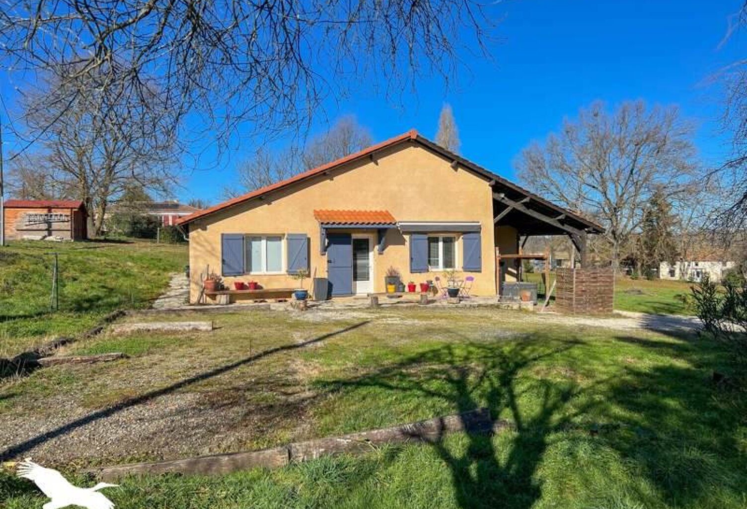Maison de bourg de 4 pièces principales — photo 1