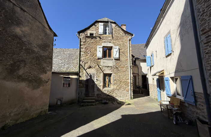 RIEUPEYROUX : Immeuble à rénover — photo 2
